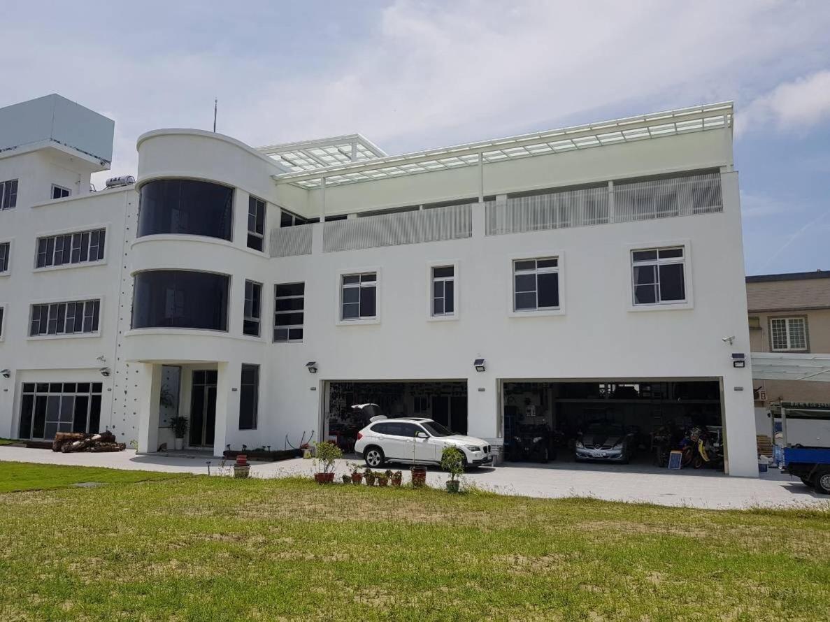 White Hunter B&B Tainan Zewnętrze zdjęcie
